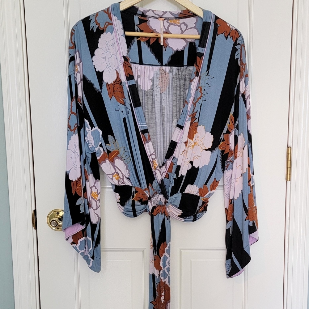 Free People Floral Kimono Wrap Top - Picture 3 of 7